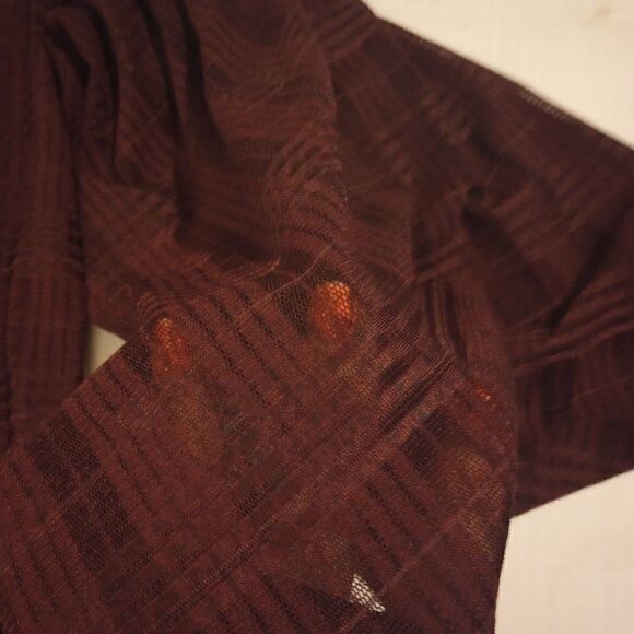 Bell sleeve plaid lace tunic with keyhole closure in back - Picture 8 of 12